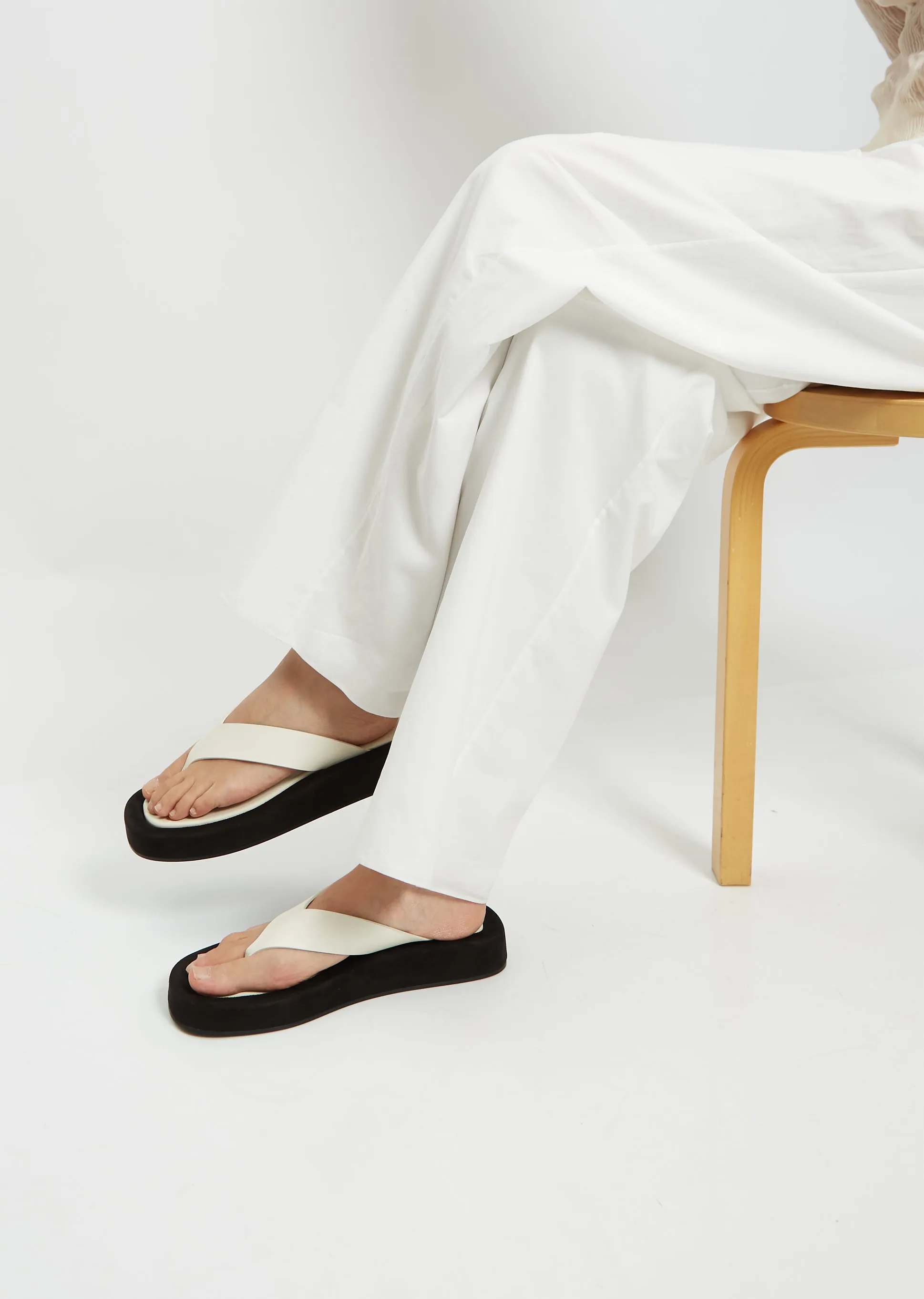 Ginza — Natural/Black
