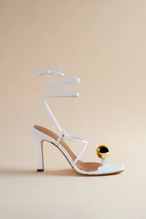 Globe Sandals in Cloud